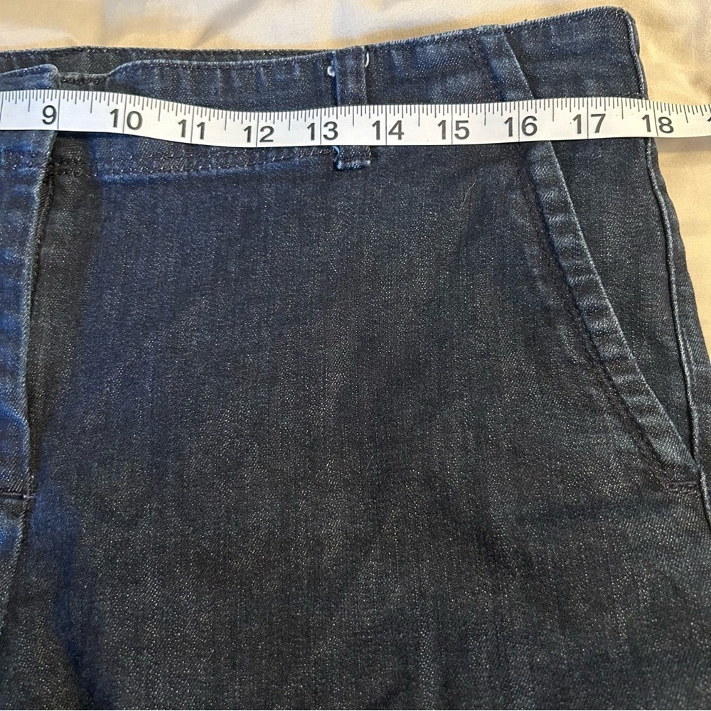 Talbots Jeans Modern Slim Fit Womens Size 14/32 Dark Wash Tapered Leg Denim - Picture 7 of 10